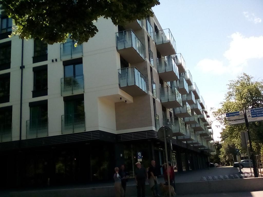 Karmazynowy Apartament Nad Morzem Apartman Kołobrzeg Kültér fotó