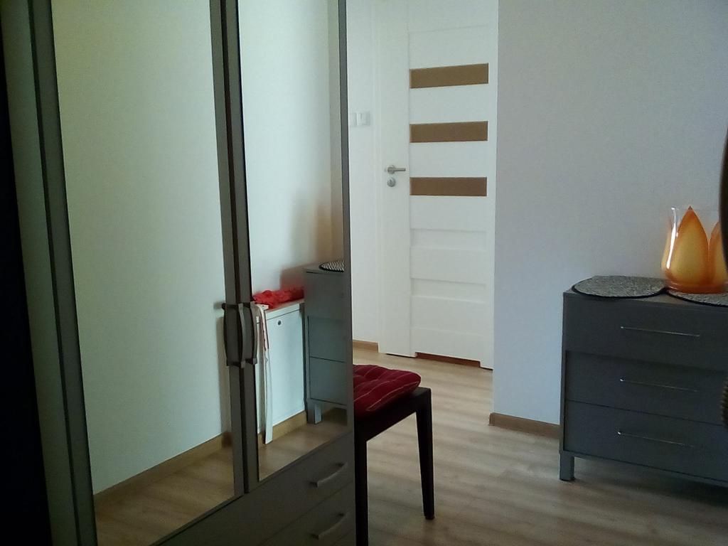 Karmazynowy Apartament Nad Morzem Apartman Kołobrzeg Kültér fotó