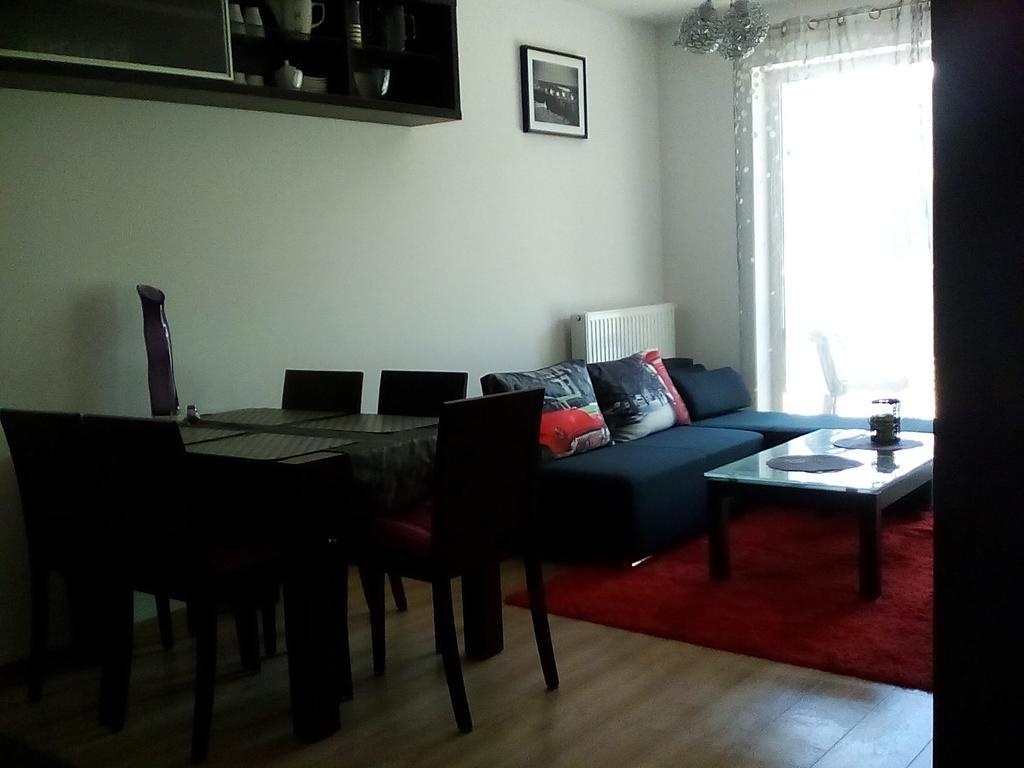 Karmazynowy Apartament Nad Morzem Apartman Kołobrzeg Kültér fotó